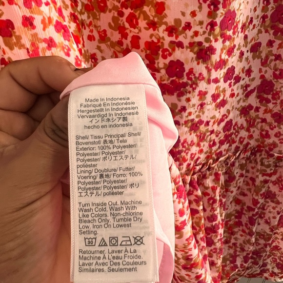 J. Crew Red and White Tiered Bishop Sleeve Dress - Picture 7 of 10